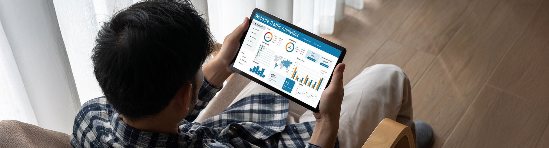 Set up Salesforce PushTopics for real-time updates with Mule 4