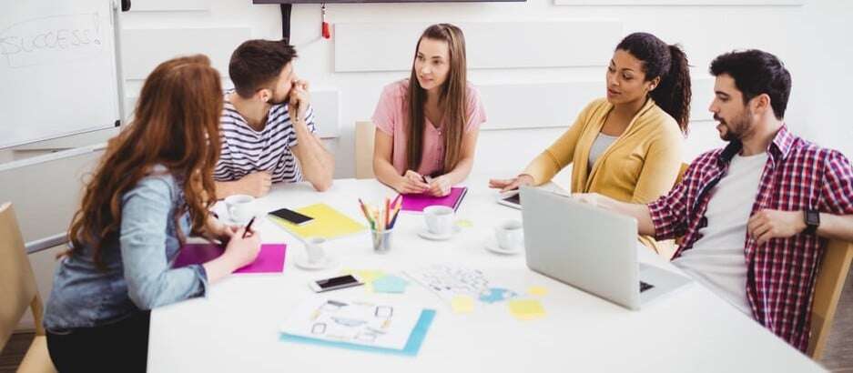 Generative-AI transforming Digital Workplace Services and IT Service Desks